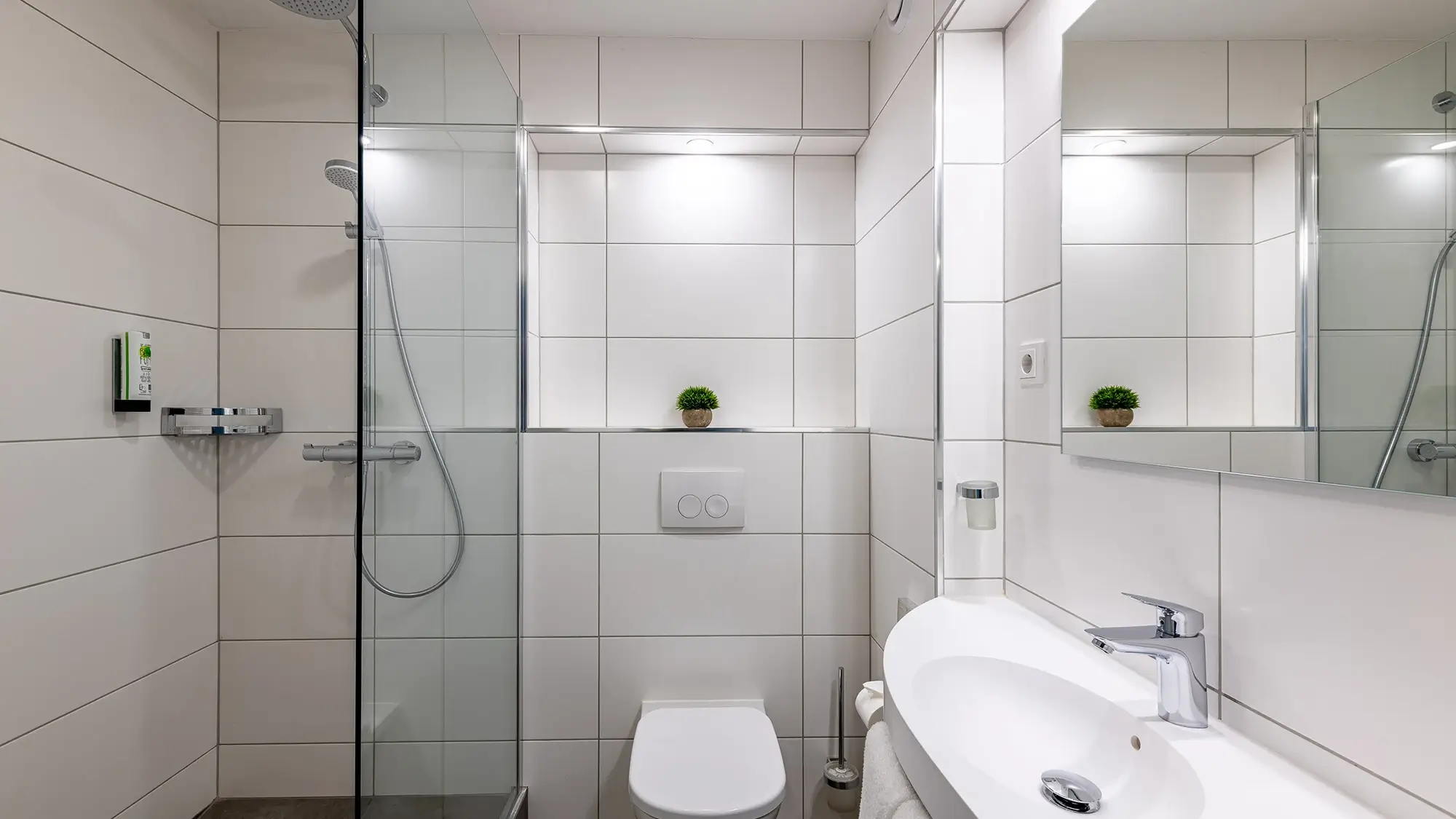 AltLuRoomsSingleRoom3